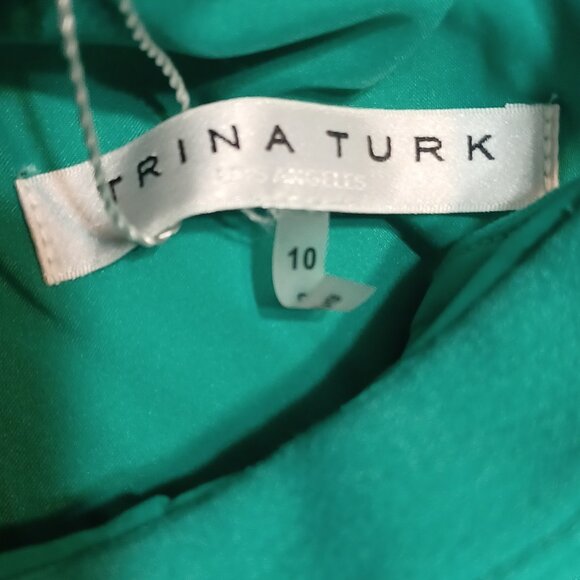 Dress - Picture 4 of 4